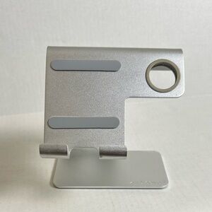 ZVE Designed Silver Phone, Apple Watch, iPad Stand